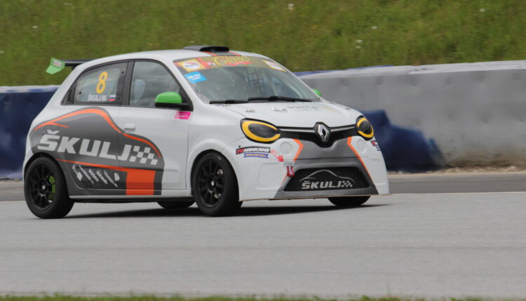 First Twingo Cup race won by Mark Škulj