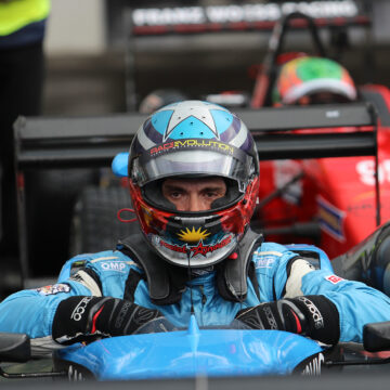 Paolo Brajnik wins a wet Formula race