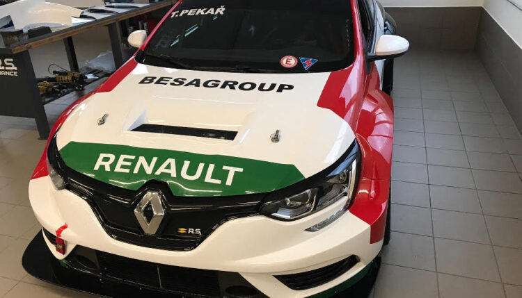 Tomáš Pekař and Franjo Kovac to race with Renault Megane in TCR