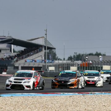 TCR drivers to fight for more points at Brno