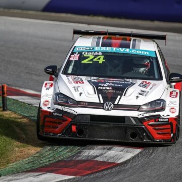 Jáchym Galáš to try to win TCR title