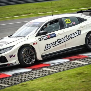 Brutal Fish wins in 2nd round of TCR Malaysia series