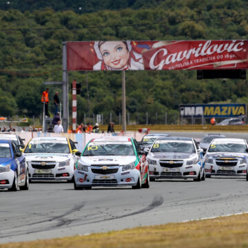 The touring car action in Croatia is decided by Grossmann and Dietrich