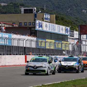 Clash of generations, Clio IV and Clio V will meet at Hungaroring