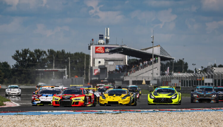 Sprint in Brno: Jedlinski closing on GT3 title, with Le Mans team taking part