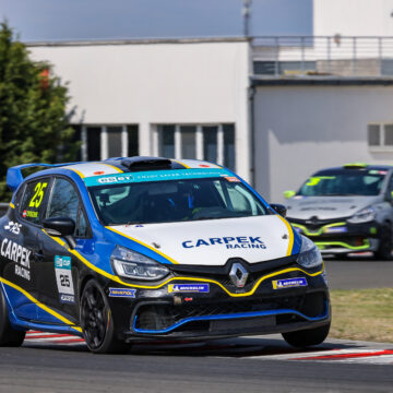 Tobias Poschik is leading the Clio Cup halfway through the season