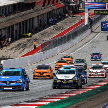 Local driver Thomas Fischer won second race of the Clio Cup