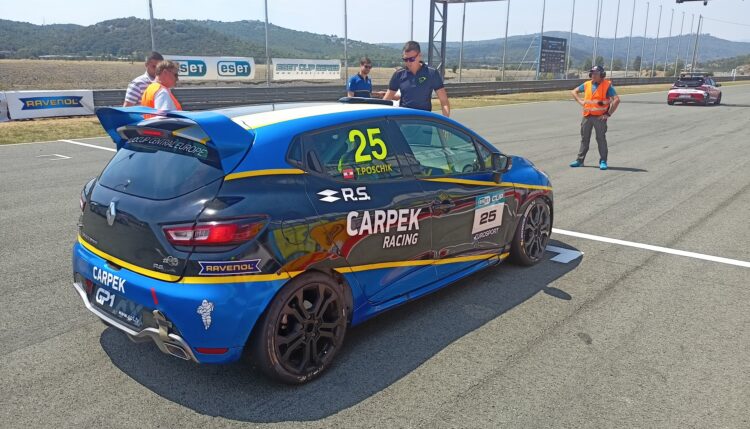 Tobias Poschik increased the lead in the Clio Cup