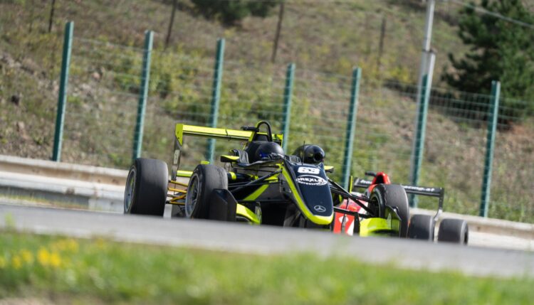 Benjamin Berta defended the lead and won the second race in Brno