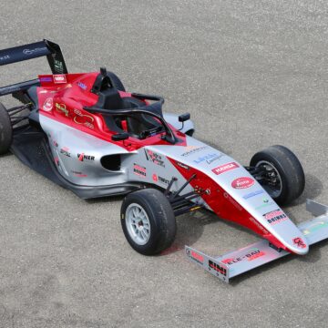 Gender Racing Team ready to race with the latest formula 4 single-seaters