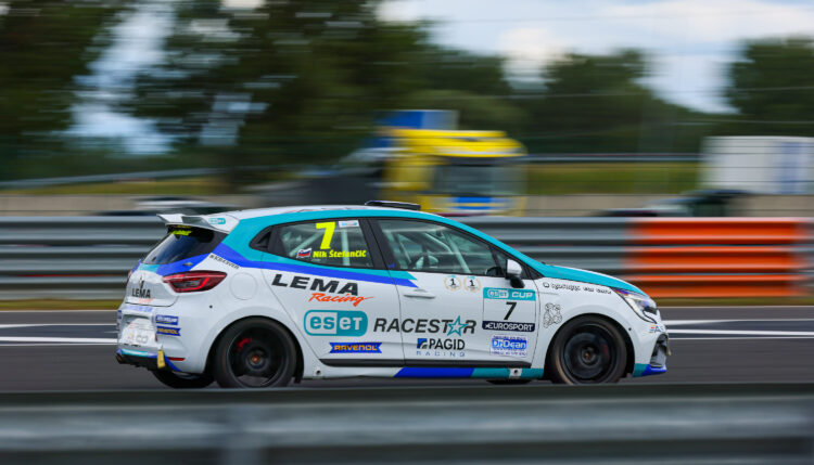 Nik Štefančič happy with his first season in Clio Cup