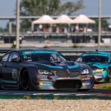 The fastest qualifying time in the Endurance GT category was achieved by the duo of Gregor Zsigo and Dennis Waszek.